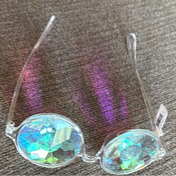 Kaleidoscope Holographic Rave Glasses with Trippy Prism One Size, Clear **READ** - Picture 9 of 9